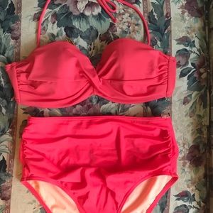 Push-up strapless ruched bandeau bikini